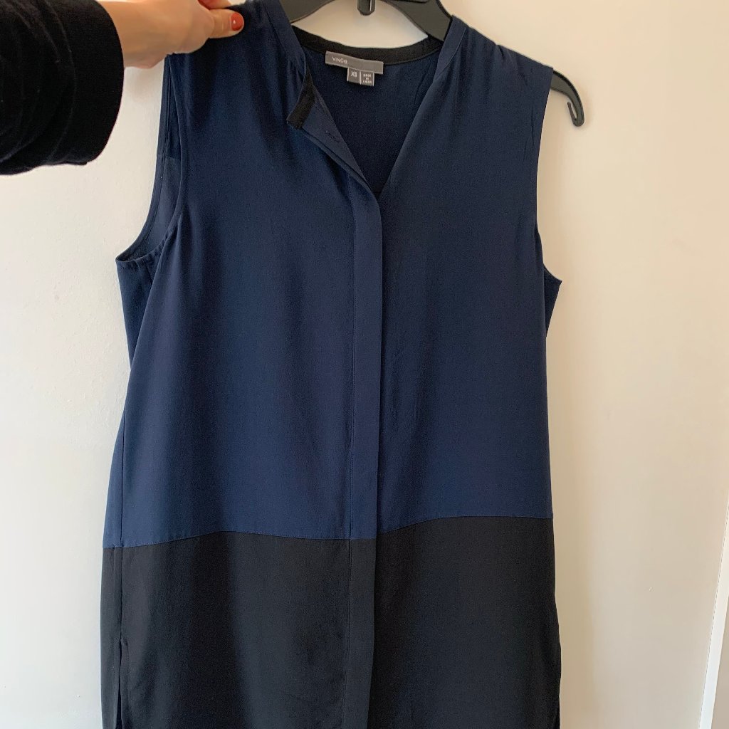 Vince Blue And Black Silk Blouse (Xs)